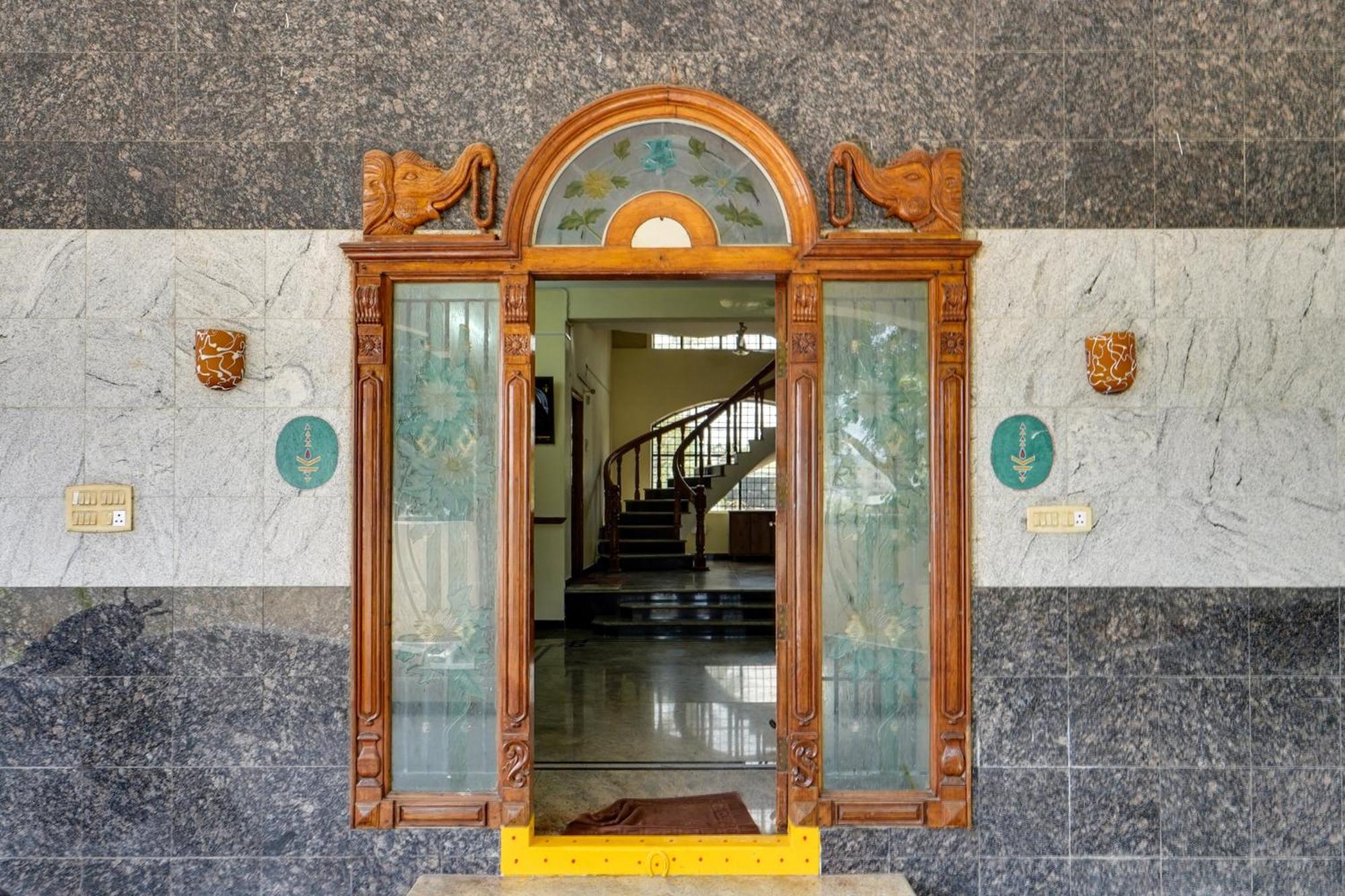 Collection O Mahika Homestay Tirupati Exterior foto